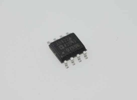 AD822ARZ Hassas Ölçüm Amplifikatörü 1nA Önyargı Akımı 0.3μV/°C Kayma SOIC-8 2.2-18V -40°C ila +125°C