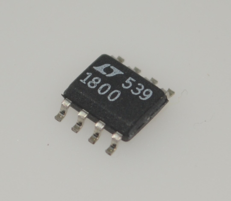 LT1800CS8 Yüksek Hızlı 100MHz Op Amp 400V/µs Dönüş Hızı Düşük 3.5mV Ofset Raydan Raya Çıkış 5V ila ±5V Besleme 7nA IB Filtreler/ADC Sürücüleri için Yer Tasarrufu Sağlayan SOIC-8