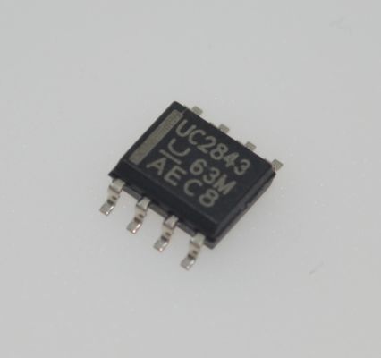 UC2843D8TR 500kHz işleyişli Akım Modu PWM Denetleyicisi 8.4V/7.9V UVLO 50mA Totem-Pole Çıktısı İç Çözümlü Bandgap SOIC-8'de Düşük Başlatma ve Çalışma Akımı