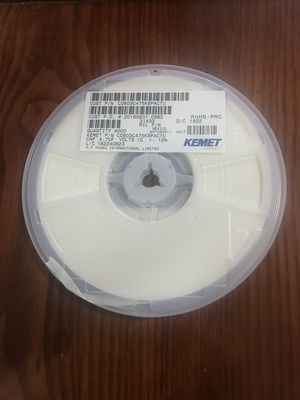 C0603C475K8PACTU MLCC 4.7µF 10V X7R 0603 Seramik Kondansatör Yüksek Kapasitans Kararlı Performans RoHS Uyumlu ve AEC-Q200 Otomotiv Sınıfı