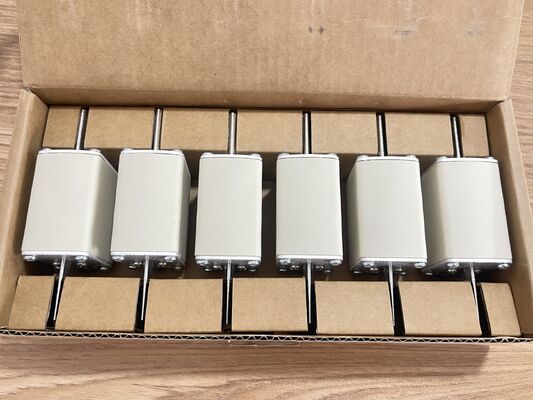 NH1GG69V250P 1250V 250A SiC MOSFET Modülü Düşük Rds(açık) 3.3mΩ Hızlı Anahtarlama Yüksek Frekans Düşük Kayıp Yüksek Güç Yoğunluğu Endüstriyel Sınıf PV İnvertörler ve Motor Sürücüleri İçin