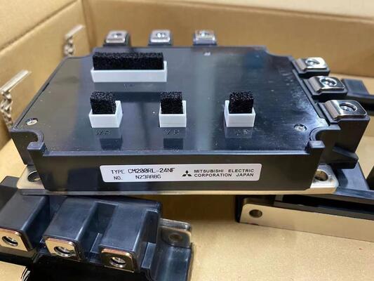 CM200RL-24NF 1200V 200A Çift IGBT Modülü Düşük VCE (sat) Yüksek Kısa Döngü Sertliği Endüstriyel Motor Sürücüleri ve Yüksek Güçlü UPS için Düşük Değişim Kaybı