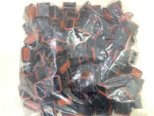 DT06-12SB 12 Pozisyon 4.19mm Pitch Otomotiv Bağlantısı Siyah Kapaklık Crimp Housing Wedgelock Entegre Kilit IP68 Sıfır Çevre Kablolama için Sıfır 13A Rating