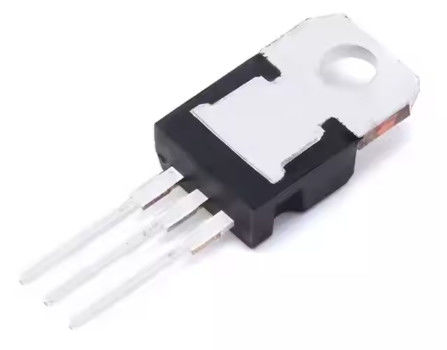 L7805CV-DG 5V 1.5A Doğrusal Voltaj Düzenleyicisi Isı Aşırı Yüklenme Koruması Kısa devre Güvenli TO-220 Paketi Geniş 7V-35V Giriş aralığı, Güç kaynağı ve Endüstriyel Kontrol için idealdir