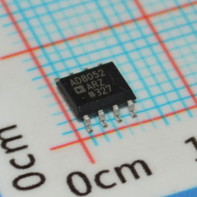 AD8052AR: 300MHz Çift Op Amp, 140V/μs Dönüş Hızı, 4.5nV/√Hz Gürültü, ±5V ila ±15V Besleme, SOIC-8, -40°C ila +85°C