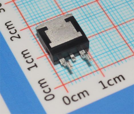 LM317D2T 1.5A Adj. Düzenleyici 1.2-37V Çıktı TO-263-3 ±1% Doğruluk Isı Koruması -40°C'den +125°C'ye kadar