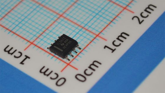 TL062IDR 3MHz Low-Power JFET Op Amp ±18V Supply 1pA Input Bias 3mV Offset 1.5μV/°C Drift SOIC-8 -40°C to +125°C, Industrial-Grade