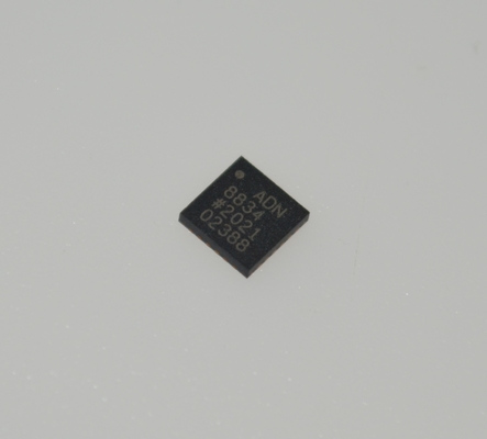 ADN8834ACPZ-R7 3A TEC Kontrol Cihazı ±2.5°C Kararlılık 2.7-5.5V Besleme I2C Arayüzü LFCSP-32 -40°C ila +85°C
