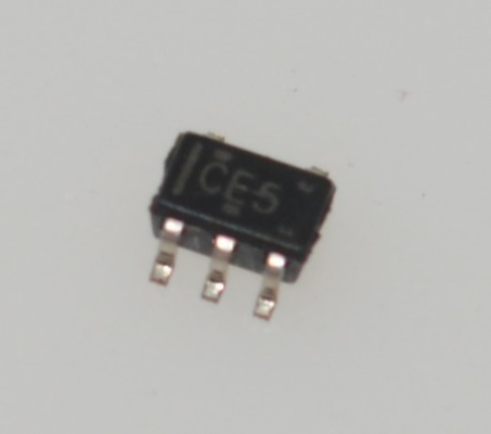 SN74LVC1G08DBVR Tek 2 Girişli VE Kapısı 1.65-5.5V Besleme 10ns Yayılma Gecikmesi SOT-23-5 -40°C ila +125°C
