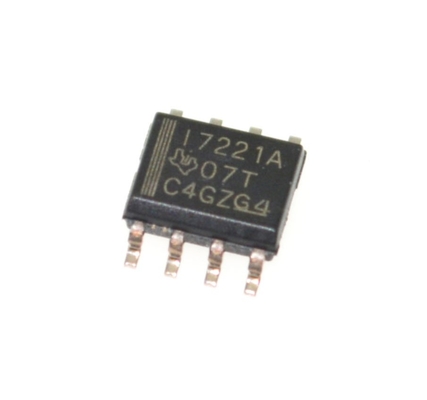 ISO7221ADR Dijital Izolatör 1-Kanal 150Mbps Yüksek Hızlı 3kVrms Izolasyon 3.1ns Gecikme 2.7-5.5V Geniş Voltaj -40°C'den +125°C'ye SOIC-8 Paketi
