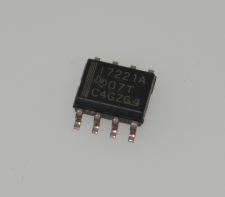 ISO7221ADR Dijital Izolatör 1-Kanal 150Mbps Yüksek Hızlı 3kVrms Izolasyon 3.1ns Gecikme 2.7-5.5V Geniş Voltaj -40°C'den +125°C'ye SOIC-8 Paketi