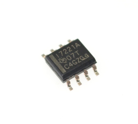 ISO7221ADR Dijital Izolatör 1-Kanal 150Mbps Yüksek Hızlı 3kVrms Izolasyon 3.1ns Gecikme 2.7-5.5V Geniş Voltaj -40°C'den +125°C'ye SOIC-8 Paketi