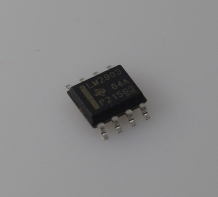 LM2903DR Çift Diferansiyel Karşılaştırıcı Geniş 2V-36V Aralığı Düşük 0.8mA Akım Açık Kollektör Çıkışları Hızlı 1.3μs Tepki SOIC-8 Kılıf - Otomotiv/Endüstriyel Kontrol için İdeal