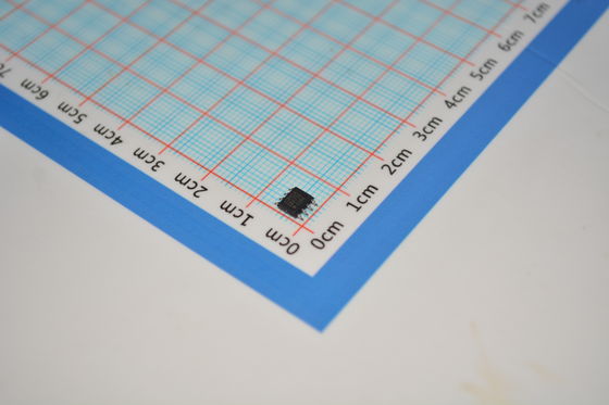 ADR02ARZ Hassas 5.0V Voltaj Referansı Ultra Düşük Gürültü 4μVpp %0.02 İlk Doğruluk 3ppm/°C Sürüklenme 10mA Çıkış 1.2V - 15V Aralığı