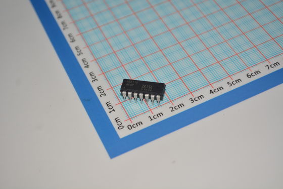 IR2110PBF Yüksek/Alçak Yan Sürücüsü 600V Rating 2.5A Peak Output 10V-20V Supply 120ns Switching UVLO Protection and Compact PDIP Package