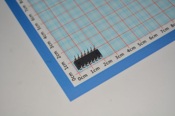 IR2110PBF Yüksek/Alçak Yan Sürücüsü 600V Rating 2.5A Peak Output 10V-20V Supply 120ns Switching UVLO Protection and Compact PDIP Package