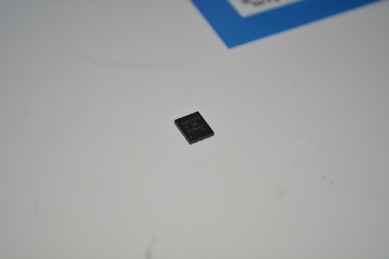 CSD17573Q5BT 40V N-Channel NexFET™ MOSFET with 1.7mΩ RDS(on) 75A Current 175°C Rating Low Qg 5mm×6mm SON Package AEC-Q101 Qualified & Lead-Free Design