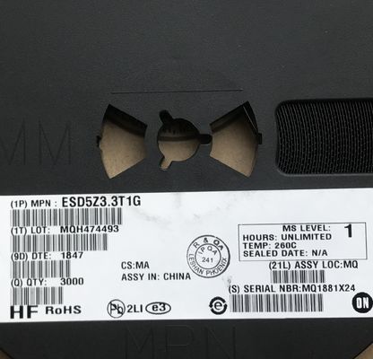 ESD5Z3.3T1G 3.3V Sıkıştırma SOD-523 Paketi <1pF Kapasite İki Yönlü IEC 61000-4-2 Seviye 4 (30kV), ESD Koruması Yüksek Hızlı Veri Hattı Savunması Taşınabilir Elektronik için İdeal