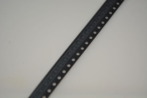 BQ29700DSER 2-4S Li-ion Koruyucu Ultra Düşük Güçlü Yüksek Doğruluklu Voltaj İzleme Aşırı Voltaj Koruma Alt Voltaj Koruma Yük Algılama Kısa devre savunma Kompakt DSBGA Paketi