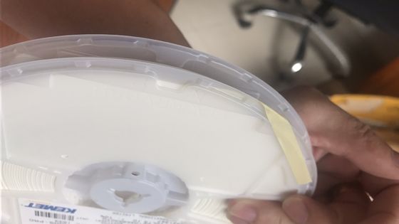 C0603C221J5GACTU 220pF 50V C0G/NP0 0603 MLCC %5 Toleranslı Ultra Kararlı Performans Yüksek Frekans Düşük Kayıp -55°C ila +125°C Aralığı ve RoHS Uyumluluğu