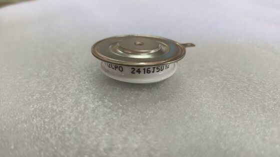 VS-ST303C12CFK0 1200V 300A IGBT Modülü Düşük Vce ((sat) Düşük Kayıp Yüksek Sertlik Endüstriyel Sürücüler ve UPS Inverterleri İçin Entegre NTC Hızlı Değişimi