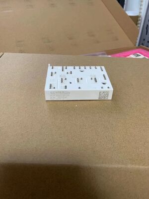 35ACC12F4V1 12V 3.5A Otomobil PNP Transistörü Düşük VCE (sat) 250mV Yüksek Akım Kazancı SOT-223 Paketi AEC-Q101 Araçlarda Yük Değiştirme ve Motor Kontrolü için Kalifiye