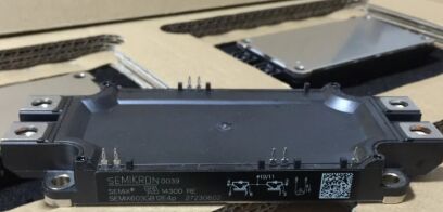 SEMIX603GB12E4P 1200V 600A IGBT Modülü Düşük Vce(sat) Yüksek Kısa Devre Dayanımı Düşük Anahtarlama Kaybı Yüksek İzolasyon Endüstriyel Sınıf Yüksek Güçlü UPS ve Endüstriyel Sürücüler İçin