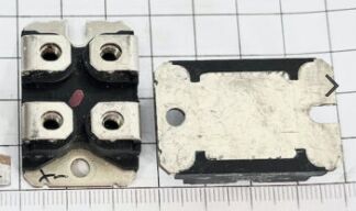 IXFN56N90P 900V 56A N-Kanal MOSFET Ultra-Alt Rds ((on) 135mΩ HiPerFETTM Kutup Teknolojisi Hızlı Vücut Diyoda Düşük Qg Yüksek Hızlı Değiştirme SOT-227B UPS ve Sürücüler için Paket