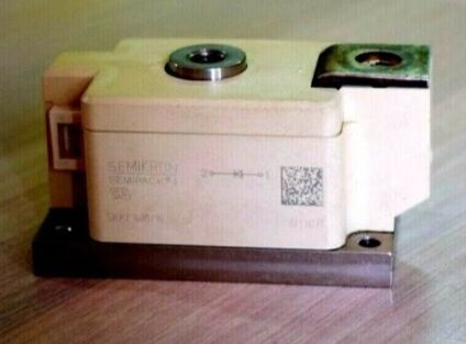 SKKE600/16 1600V 600A Tek Diyot Modülü Ultra Düşük VF 1.5V Yüksek Ani Akım 22kA SEMIPACK4 İzoleli Taban Mükemmel Isı Transferi Yüksek Güvenilirlik Doğrultucular ve Kaynak Makineleri için UL Sertifikalı
