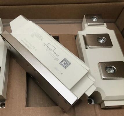 SKKH570/18E 1800V 570A Tristör-Diyot Modülü Çift Seri Yükseltici Kapılı Düşük VF 1.44V, 19kA Ani Akım AlN Seramik Taban Basınçlı Kontaklar Soft Starterlar İçin UL Sertifikalı