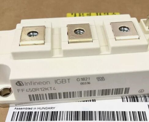 SKM400GB12T4 1200V 400A Çift IGBT Modülü TRENCHSTOP™ IGBT4 Düşük VCE(sat) 1.75V 10µs SC Kapasiteli CAL Diyot Düşük Anahtarlama Kayıpları SEMITRANS3 Yüksek Güç Sürücüleri İçin UL Sertifikalı