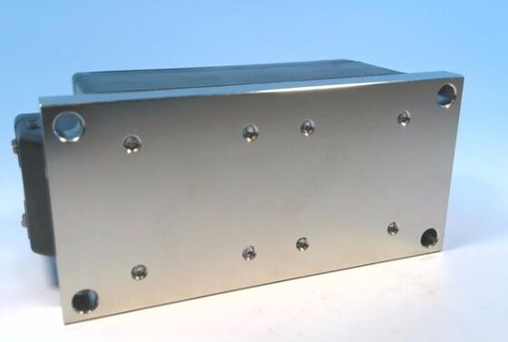 TT600N16KOF 1600V 600A Çift Tristör Modülü Düşük VF 1.32V Yüksek Ani Akım 21kA Basınçlı Temas Teknolojisi İzoleli Taban Plakası Hendek Kapılı Yumuşak Başlatıcılar ve Redresörler için UL Sertifikalı