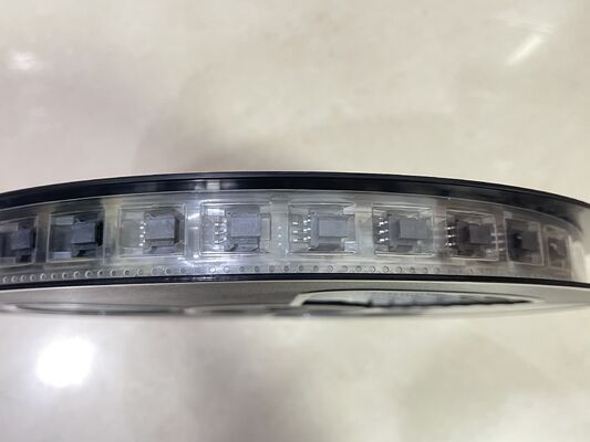 105405-1106 6 Pozisyon 1.25mm Pitch Kablo-Kart Konnektörü Sıkma Yuvası Soket Tipi Panel Montaj Sürtünme Kilidi UL 1066 V-0 LED Aydınlatma ve Otomotiv İçin