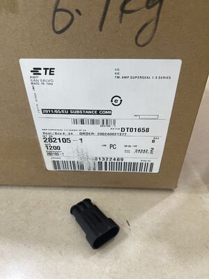 282105-1 3 Pozisyon 5.0mm Pitch Kablo-Tür başlığı Dikey Delik İçinden Kapalı Dengi Kilitlenmiş Polarize 9A Rating for Power Supplies and Industrial Controls