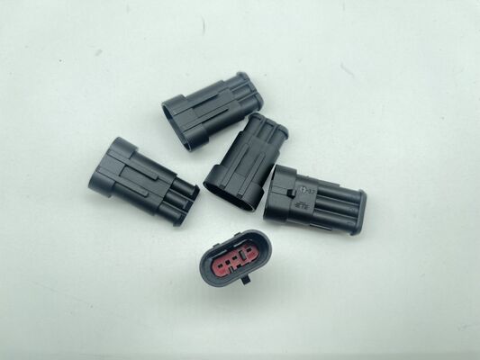 282105-1 3 Pozisyon 5.0mm Pitch Kablo-Tür başlığı Dikey Delik İçinden Kapalı Dengi Kilitlenmiş Polarize 9A Rating for Power Supplies and Industrial Controls